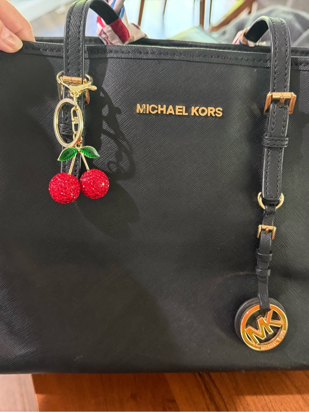 Michael Kors Black Jet Set Leather Shoulder Tote, Certificate of Authenticity